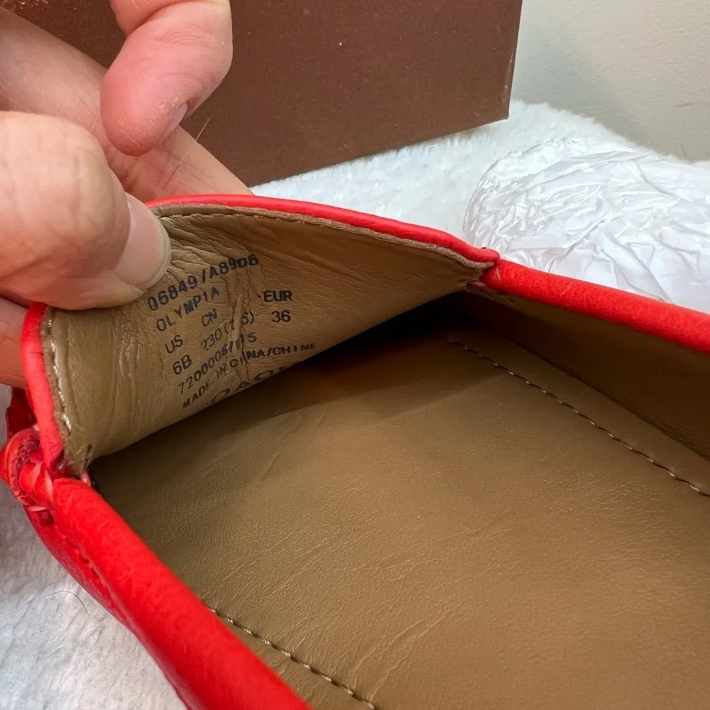 COPY - New Coach loafer leather shoes size 6B - Picture 9 of 9